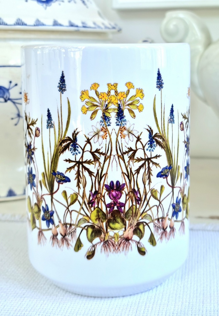 KUBEK CERAMICZNY 450ML - WIOSNA KUBEK CERAMICZNY 450ML - WIOSNA
