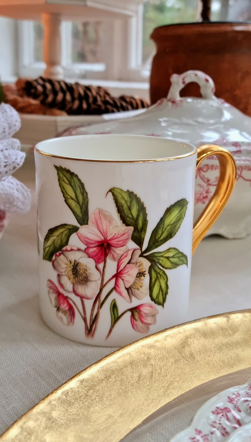 KUBEK PORCELANOWY 360ML - CIEMIERNIKI KUBEK PORCELANOWY 360ML - CIEMIERNIKI